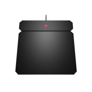 OMEN Outpost Charging Mouse Pad